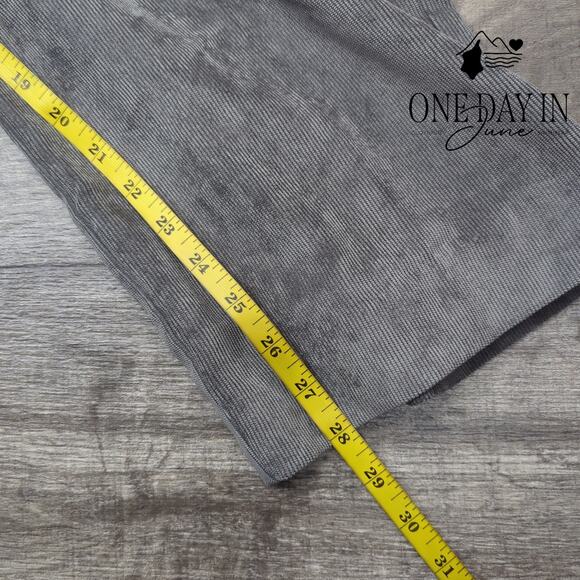 Alfred Dunner Pull On Classic Fit Proportioned Short Corduroy Pants Size 16 - Picture 5 of 6